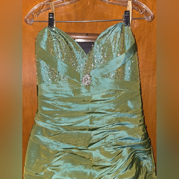 Green strapless prom dress. Fits like a size 10. Worn once. - Picture 2 of 3